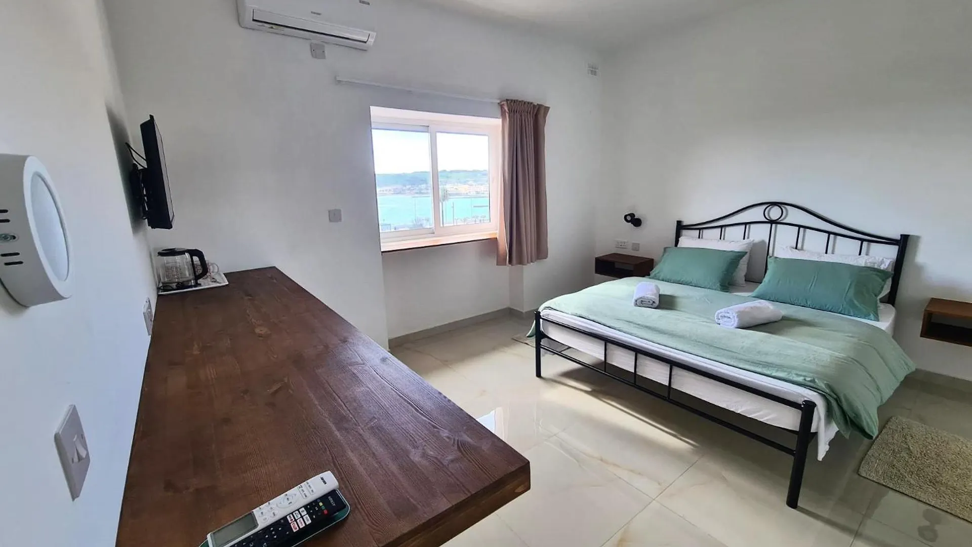 **  Sensi Hotel Marsaskala Malta