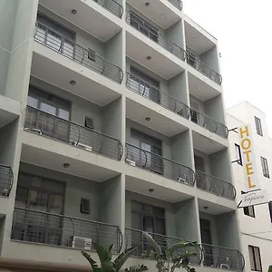 Tropicana Szálloda